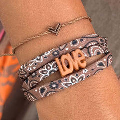 Pulsera de bandana marrón: ¡elige tu propio color!