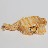 Gelbes Herz-Rüschenarmband