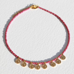 Collier Miyuki en forme de pièce d'or rose