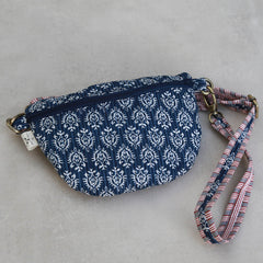 Crossbody bag Indian blue
