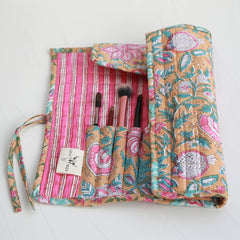 Make-up brush roll yellow