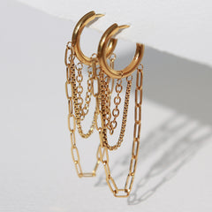 Gouden oorbellen chain reaction