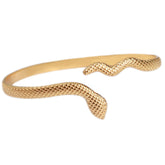 Brazalete de oro con relieve de serpiente