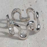 Remolino de anillo de plata
