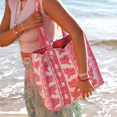Bolso de hombro con estampado de bloques rosa/blanco
