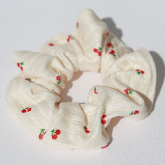 Scrunchie kers creme