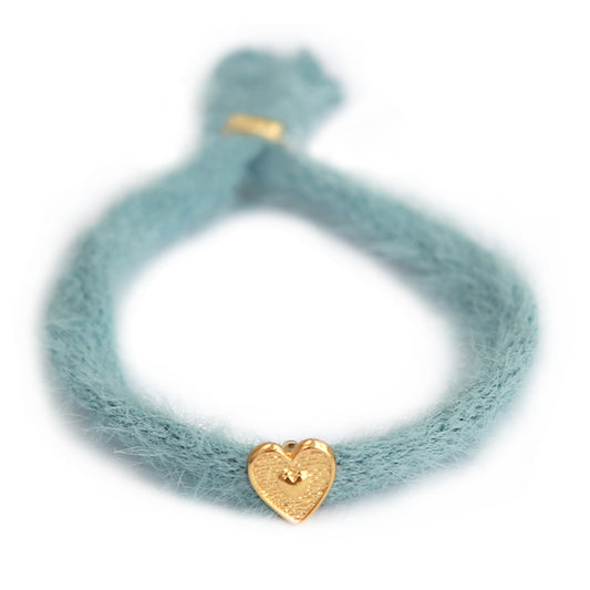 Armband flauschig blau