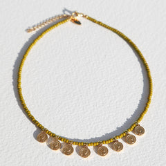 Collier Miyuki avec pièce d'or olive