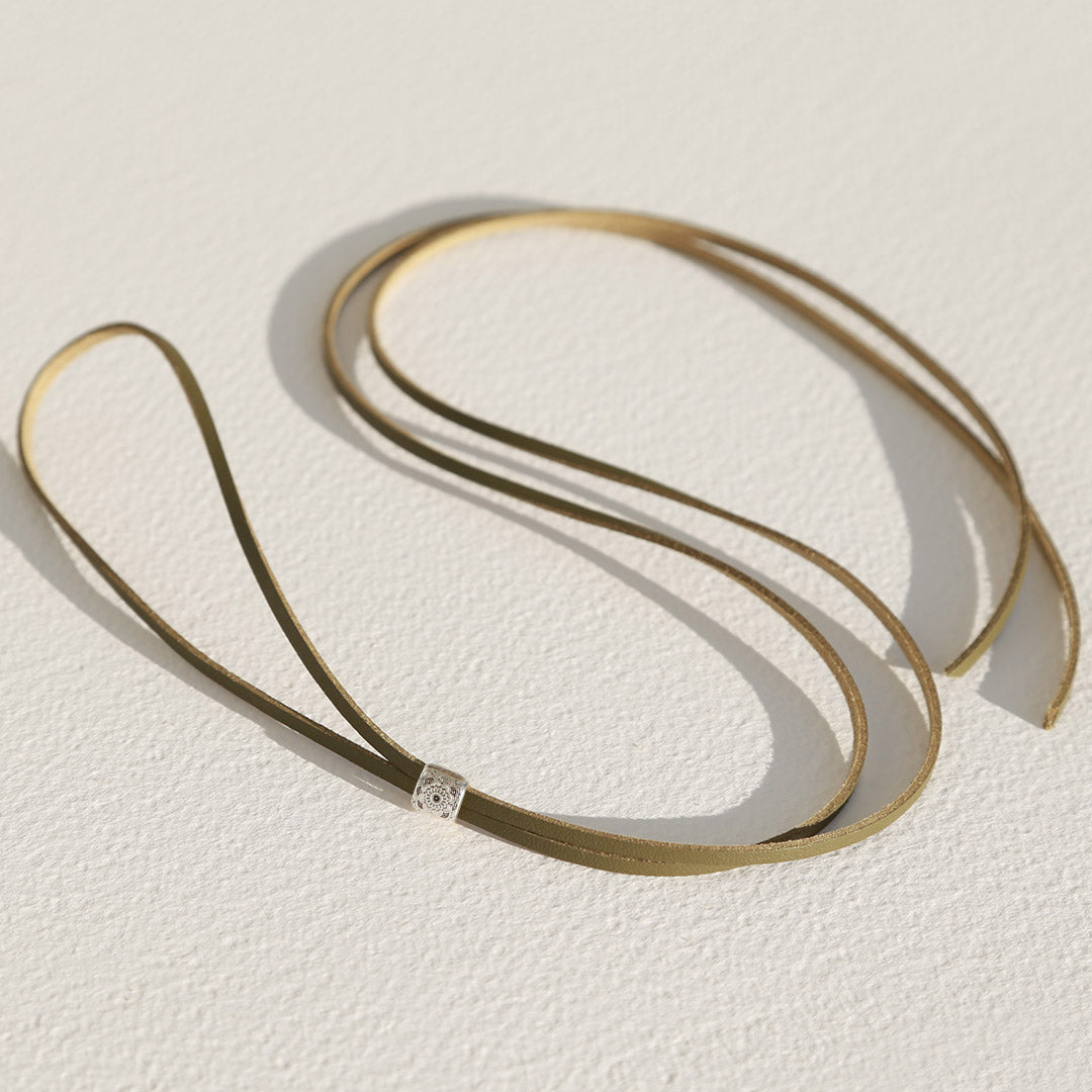 Choker Navajo olive silver