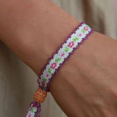 Pulsera tejida de algodón con flores de lavanda