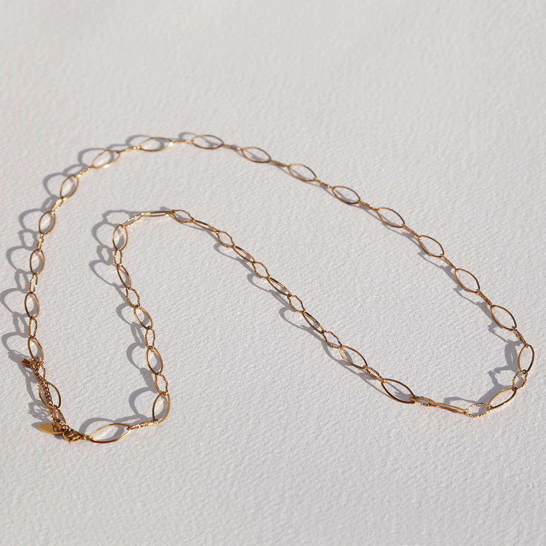 lange ovale Goldkette