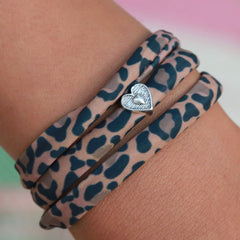 pulsera leopardo corazon plata