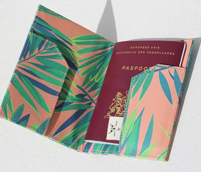 Couverture de passeport palm
