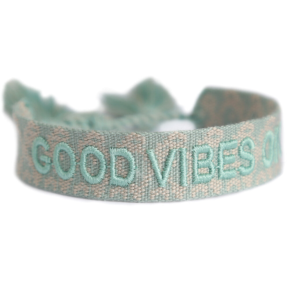 Bracelet tissé good vibes only menthe