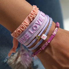 Gewebtes Armband lila LOVE